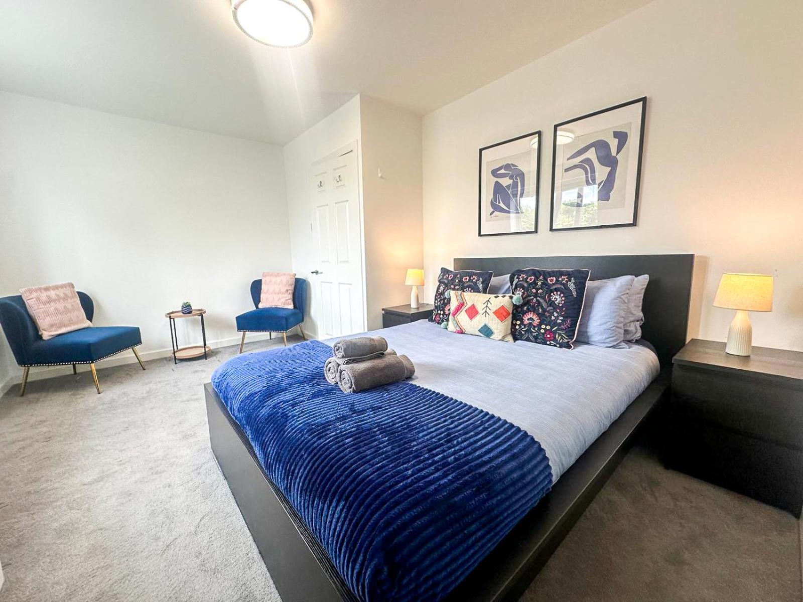 Charming 2-bedroom Flat With Private Balcony Near Islington Station, Canonbury Appartement